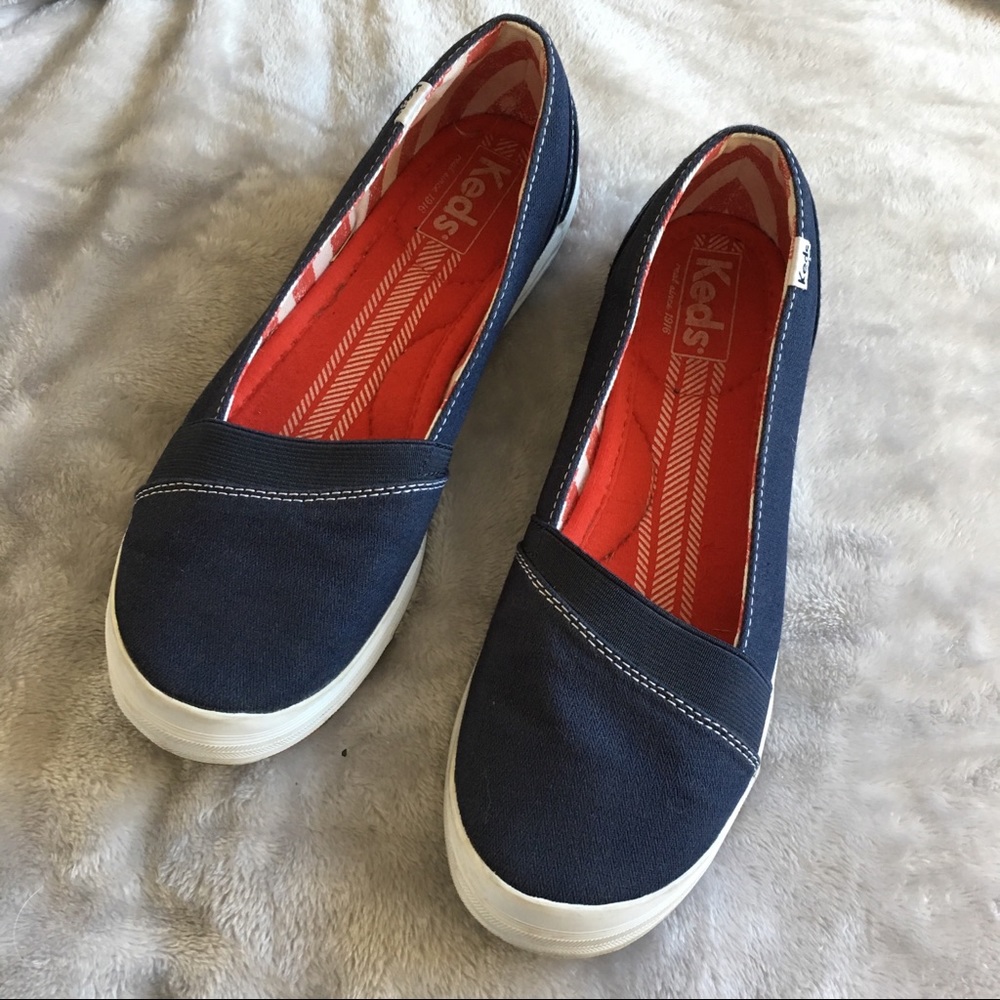 Blue Keds size 7